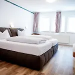 Smart 2 Bb2 326 Szálloda *
